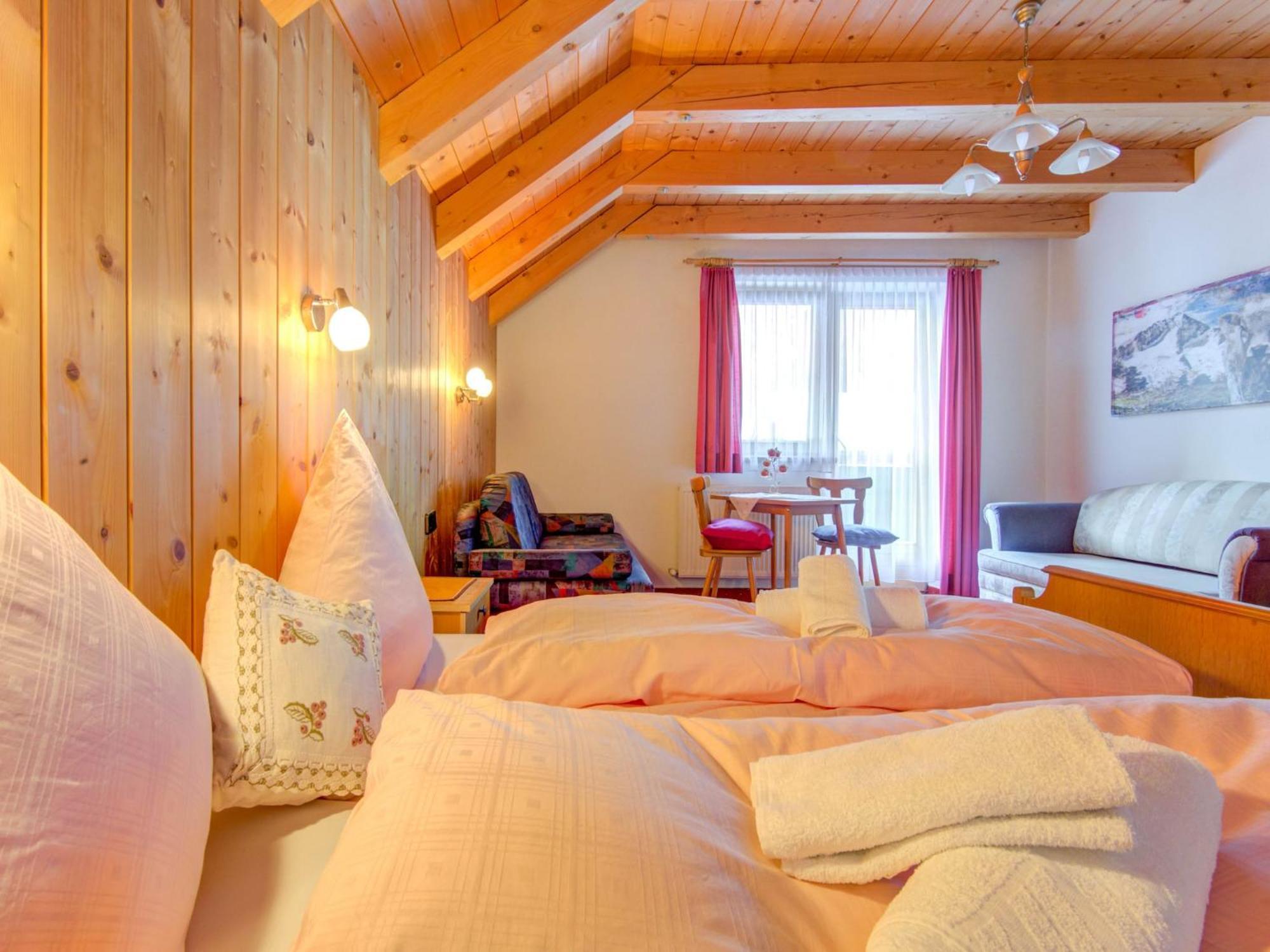 Comfortable Apartment In L Ngenfeld With Ski Storage レンゲンフェルト エクステリア 写真