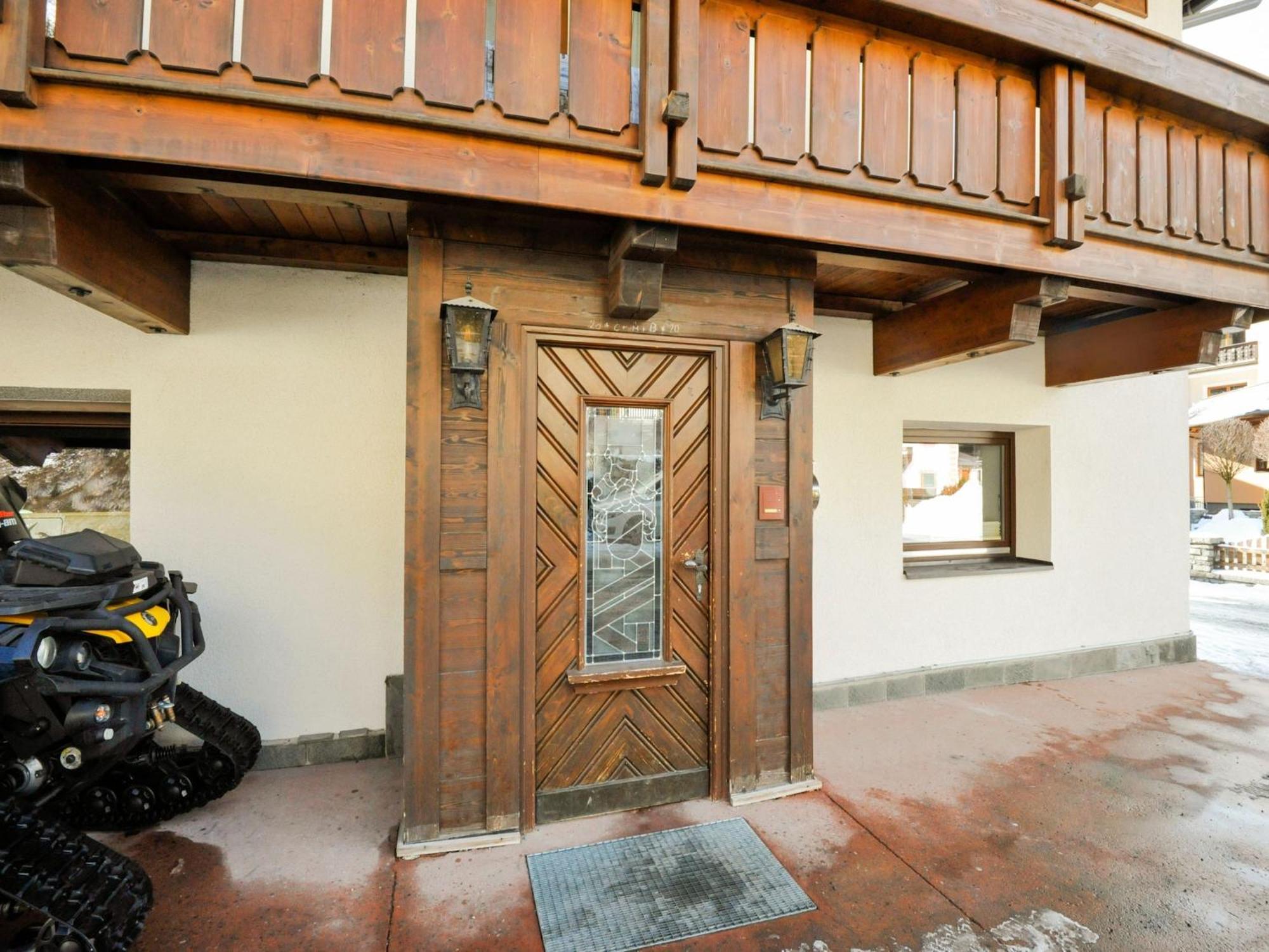 Comfortable Apartment In L Ngenfeld With Ski Storage レンゲンフェルト エクステリア 写真