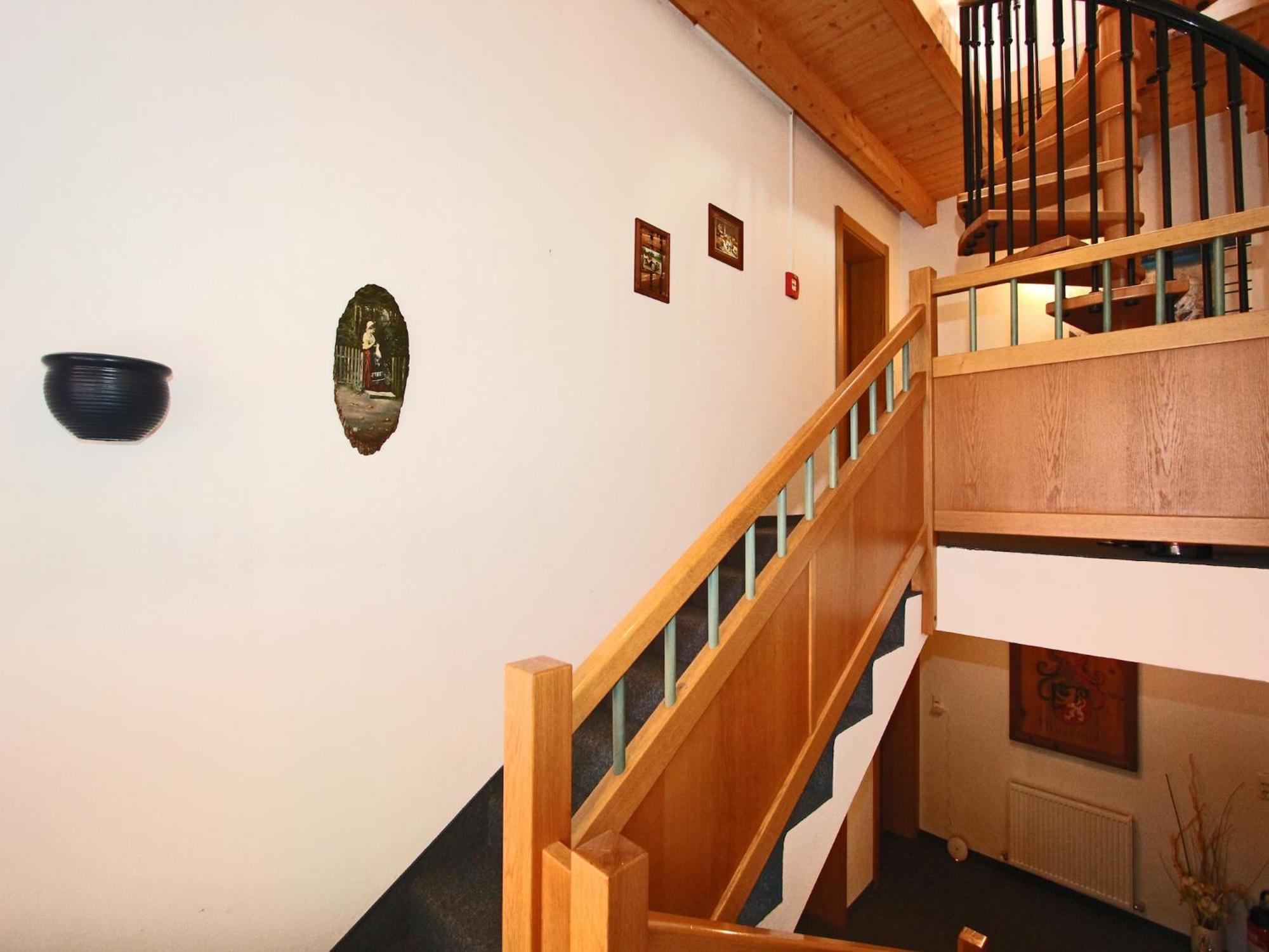 Comfortable Apartment In L Ngenfeld With Ski Storage レンゲンフェルト エクステリア 写真
