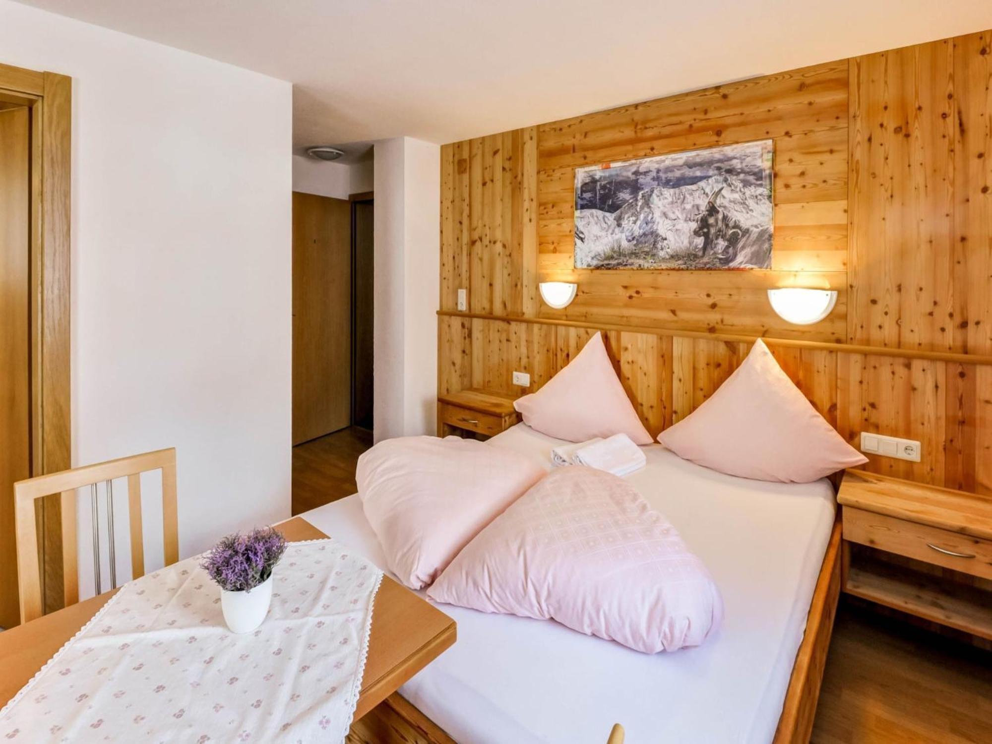 Comfortable Apartment In L Ngenfeld With Ski Storage レンゲンフェルト エクステリア 写真