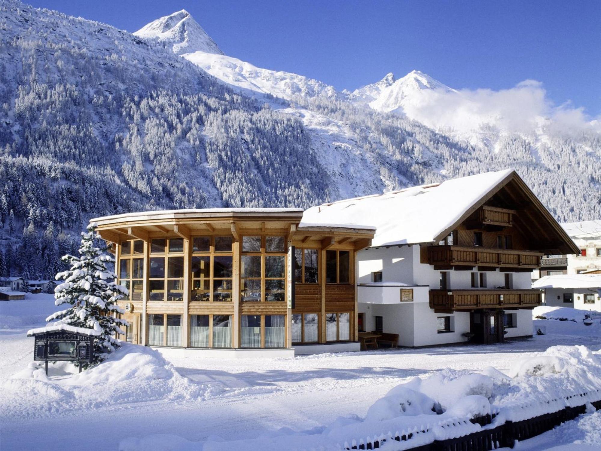 Comfortable Apartment In L Ngenfeld With Ski Storage レンゲンフェルト エクステリア 写真